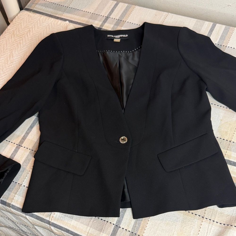 Karl Lagerfeld Women's Blazer - Picture 10 of 10